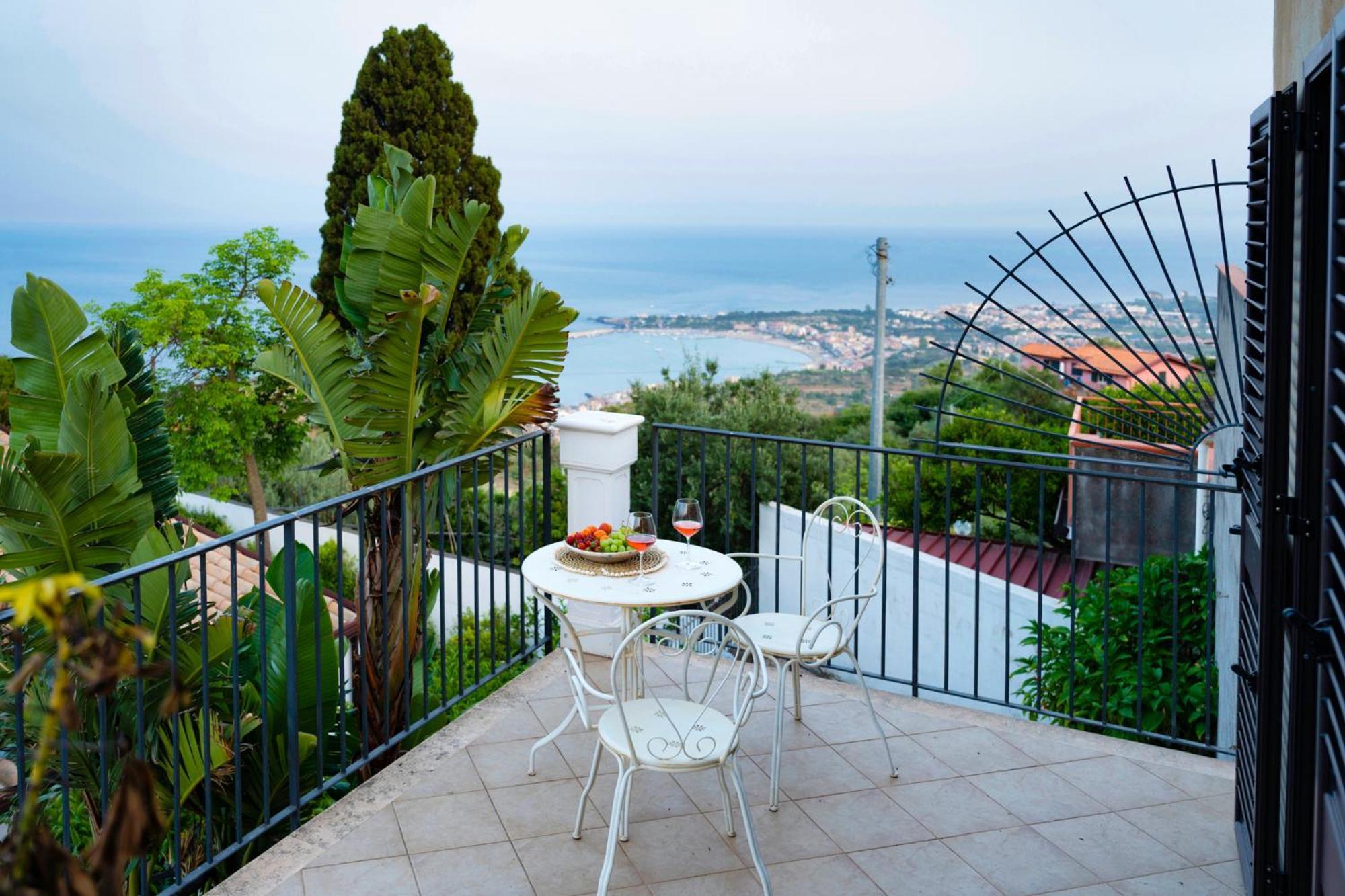 Willa Casa Mathea Taormina Zewnętrze zdjęcie