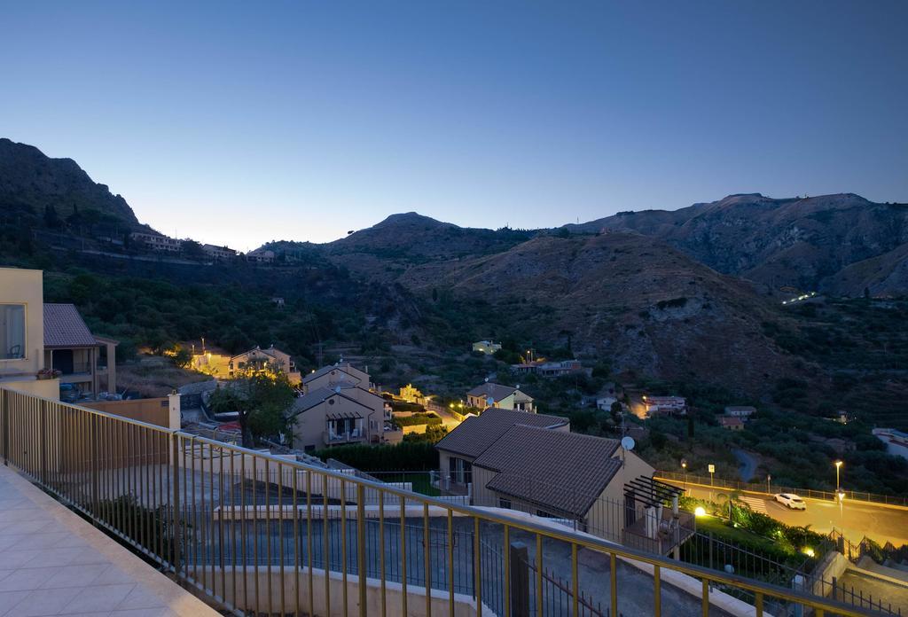 Willa Casa Mathea Taormina Zewnętrze zdjęcie