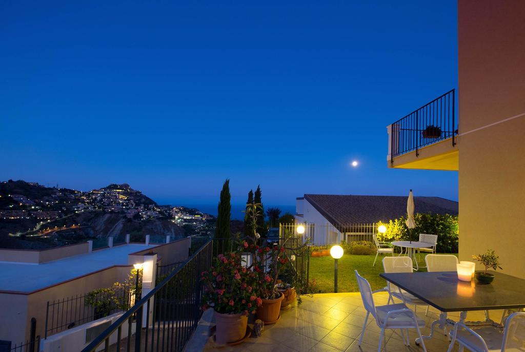 Willa Casa Mathea Taormina Zewnętrze zdjęcie
